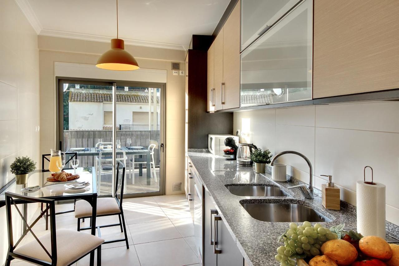 Rooftop Oldtown Residence อัลบูเฟรา ภายนอก รูปภาพ